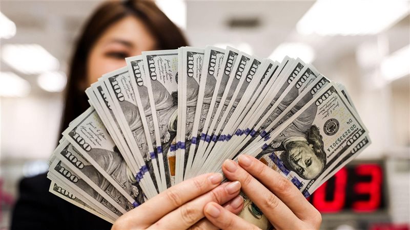 سعر الدولار اليوم