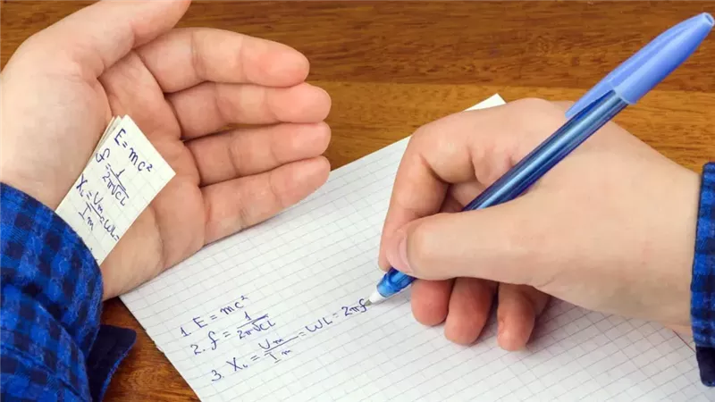أدمن صفحة تسريب امتحانات