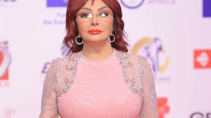 نبيلة عبيد
