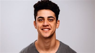 آدم الشرقاوي يفاجئ جمهوره.. رسالة مؤثرة بعد غياب وسر أزمته الصحية التي غيرت حياته تمامًا