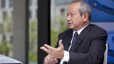 نجيب ساويرس يقدم روشتة ذكية لاستثمار أموالك دون مخاطرة.. كيف تقسم فلوسك بين الذهب والعقار والمشروعات؟