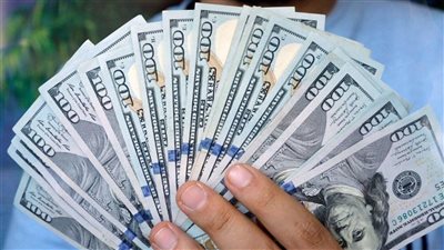 تحرك بـ سعر الدولار بالبنوك بعد صعود الذهب.. كم سجل الاخضر في بنك مصر؟
