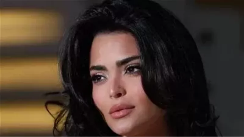 أسماء جلال
