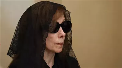 ما سر ترنيمة أنا الأم الحزينة التي انتشرت وقيل أنها أُذيعت في عزاء زياد الرحباني نجل فيروز