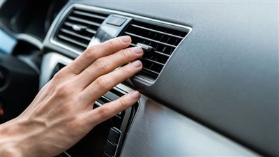 تحذيرات من عادات خطيرة عند تشغيل تكييف السيارة قد تؤدي للاختناق بالصيف