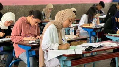 امتحانات نصف العام 2026 تبدأ 10 يناير بالمدارس و3 يناير بالجامعات وفق الخريطة الزمنية للعام الدراسي الجديد