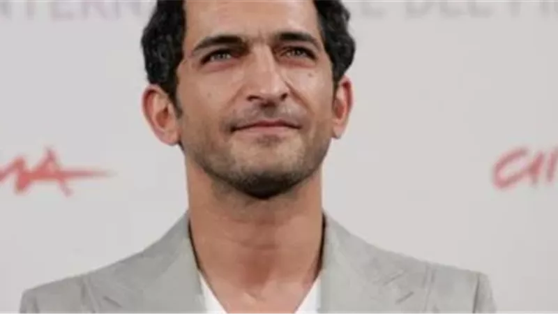 عمرو واكد