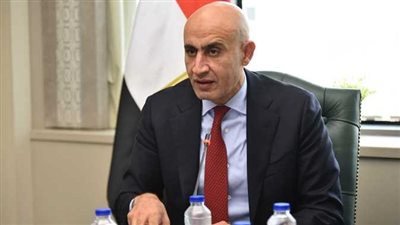 التعليم تحسم الجدل: لا إجبار على البكالوريا المصرية ولا تحويل بينها وبين الثانوية العامة