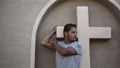 هدم سور مقابر الأقباط في رشيد يثير غضب الأهالي رغم التراخيص الرسمية