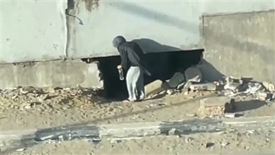 حبس المتهمين في قضية الثقب الأسود بعد ضبط أسلحة بيضاء واستغلال الأطفال في التسول بالجيزة