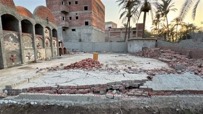 سور مقابر الأقباط برشيد يُهدم ومجلس المدينة يصدر ترخيصًا جديدًا لإعادة بنائه