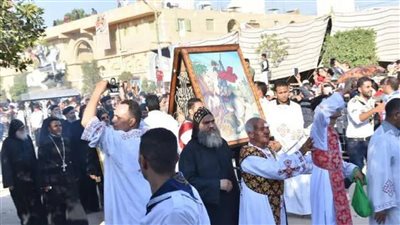 آلاف الأقباط يحتفلون بمولد الشهيد مارجرجس في دير ميت دمسيس بالدقهلية