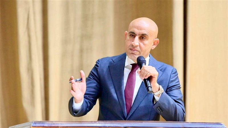تنظيم دخول الطلاب