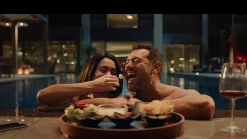 فيلم السلم والتعبان