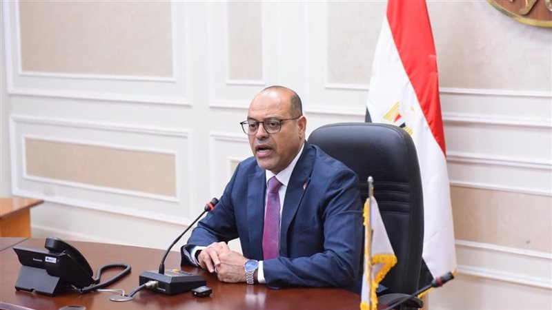 وزير العمل
