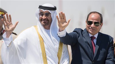 الرئيس السيسي يستقبل رئيس الإمارات بمطار القاهرة في زيارة أخوية وبيان الرئاسة يعلن التفاصيل