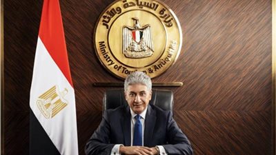 وزارة السياحة تنفي إعلان أسعار برامج الحج السياحي 1447 هـ