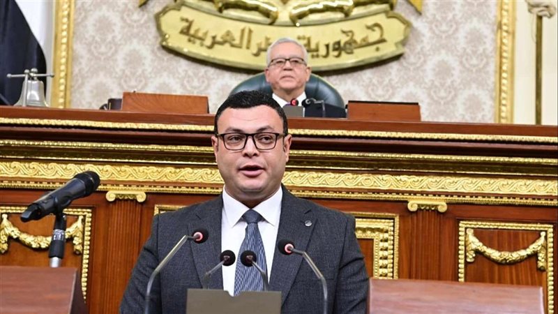 وزير الإسكان