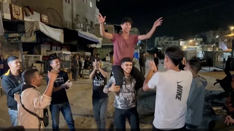 شاهد فرحة أهالي غزة