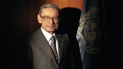 الدكتور بطرس غالي أبرز الحاصلين عليها .. تفاصيل منح الرئيس السيسي قلادة النيل لترامب كأرفع وسام تقديري مصري