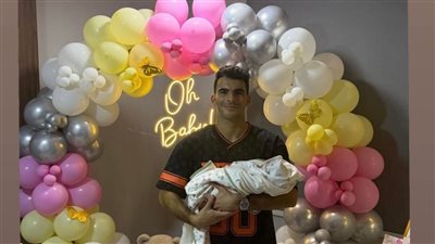 الحمدلله الذي تتم بنعمته الصالحات بالصورة زيزو يعلن عن وصول تانى مولده له صوفيا