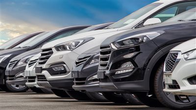 بعد زيادة أسعار البنزين والسولار رسميًا في مصر.. تعرف على أرخص سيارة موفرة للوقود