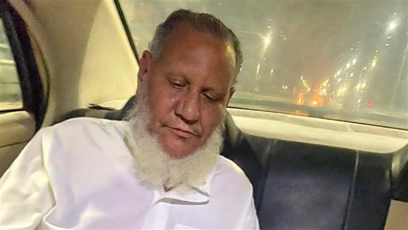 غريب مبارك مسن السويس