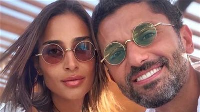 طلاق كريم محمود عبد العزيز لـ آن الرفاعي 