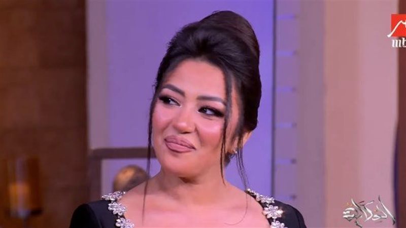 الفنانة رحمة محسن