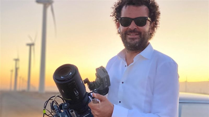 رد المخرج مازن المتجول