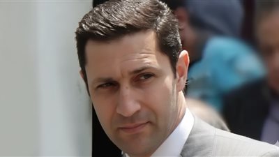 تحذيرات علاء مبارك  على «إكس»: 2026 سيكون عامًا للمحاسبة 