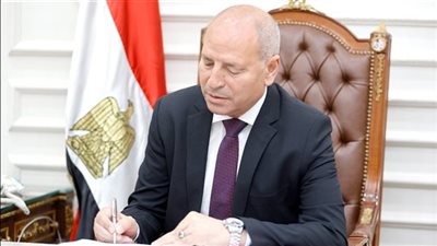 إحالة مدير الاتصال السياسي بـ محافظة القاهرة للتأديب 