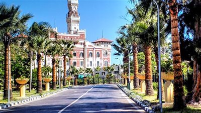 رئيس محكمة يتخلص من حياته داخل استراحة القضاة 