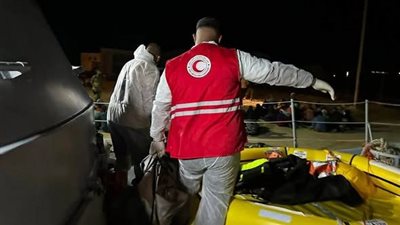 الهلال الأحمر الليبي يبن عن  انقلاب قاربي الهجرة الغير شرعية 