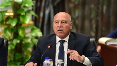  الوزير يعتمد تعيين قيادات جديدة داخل وزارة الصناعة 