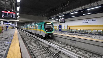 المترو.. عطل مفاجئ في الخط الثاني وشلل في المحطات  