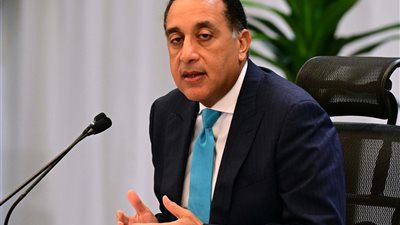 مجلس الوزراء يعلن حزمة قرارات لدعم الاستثمار  