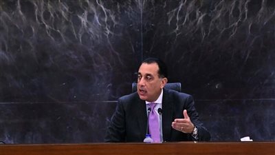 حريق سوق الخواجات يثير تحرك عاجل لرئيس الوزراء 