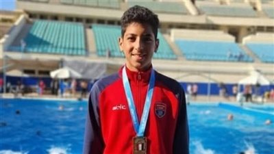  وفاة لاعب الزهور 