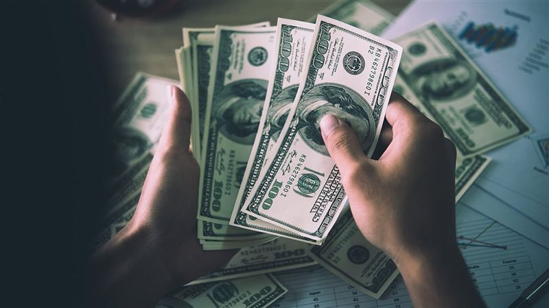 سعر الدولار اليوم