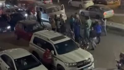 في شوارع السويس..  فيديو لـ أنصار مرشح مستقل عطلوا المرور 