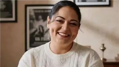 نيفين مندور 