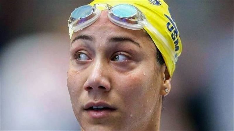 بطلة السباحة المصرية