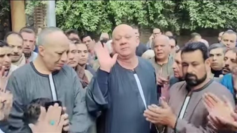 إتمنعت من دخول قرية