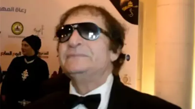 الفنان محيي إسماعيل