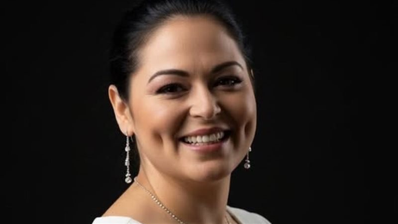 وفاة نيفين مندور