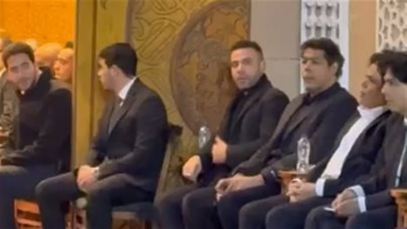 عزاء شقيقة الفنان