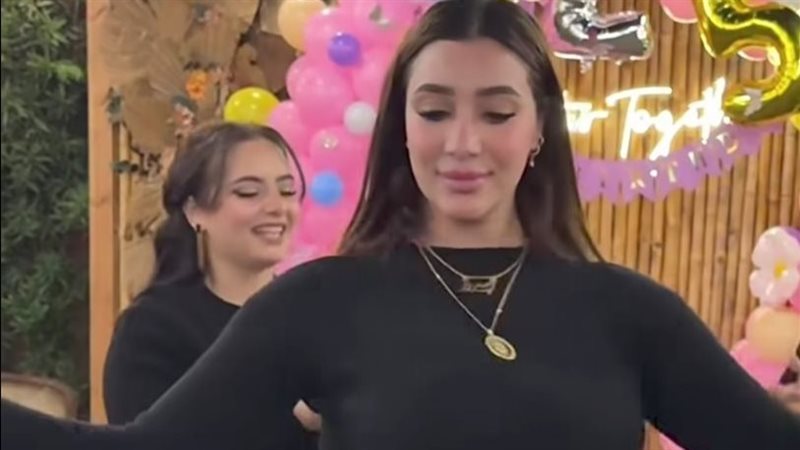 الراقصة شروق