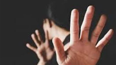 تفاصيل واقعة تحرش معلم لغة عربية بطالبة 