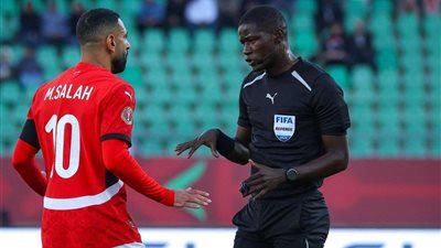 حكم مباراة مصر والسنغال 